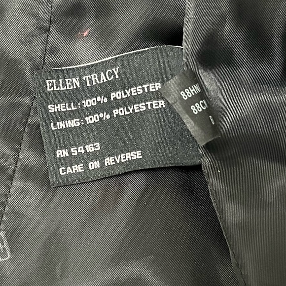 Ellen Tracy packable hooded raincoat - black - size small - awesome coat - Picture 14 of 14